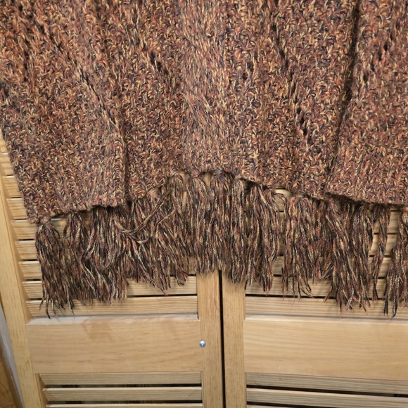 Angie Womens Orange & Brown Fringe Sweater, Size Medium - Picture 4 of 4